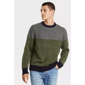 Goodfellow & Co. Men's Crewneck Green and Gray Sweater With Navy Blue Trim